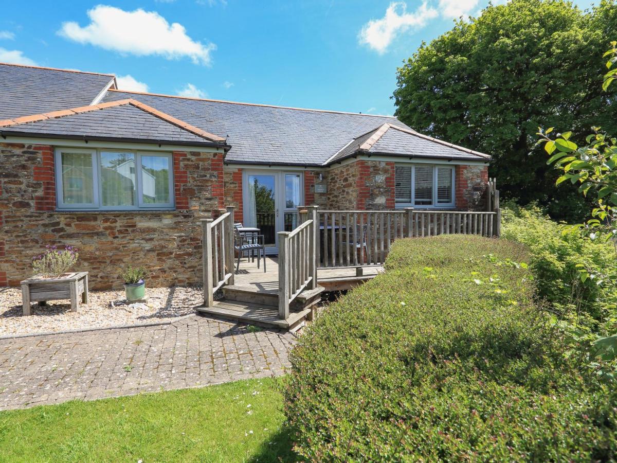 Keepers Lodge, Hillfield Village Dartmouth Bagian luar foto