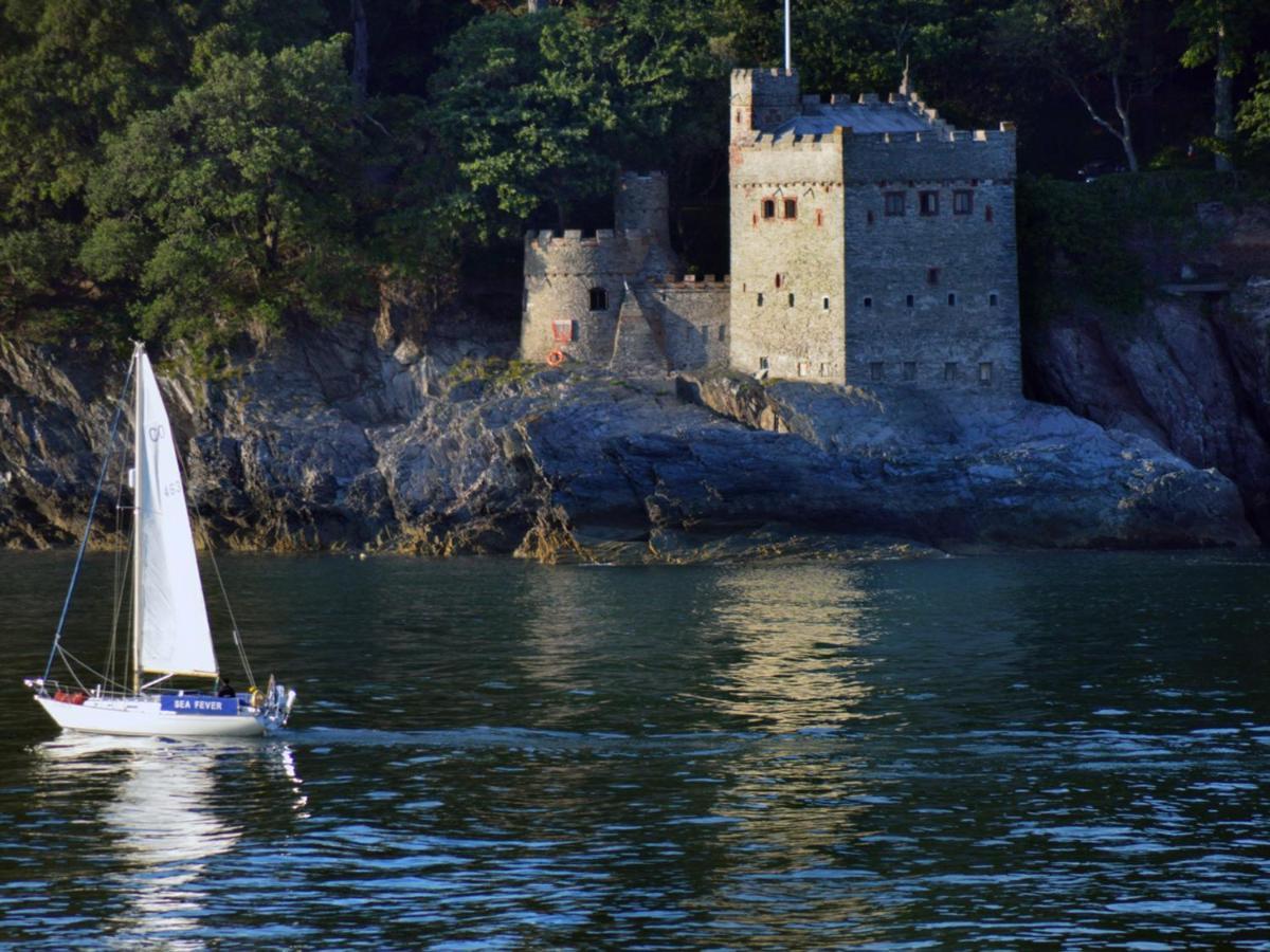 Keepers Lodge, Hillfield Village Dartmouth Bagian luar foto